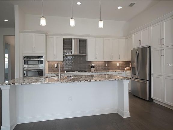 5th image of 9029 Bernini Pl