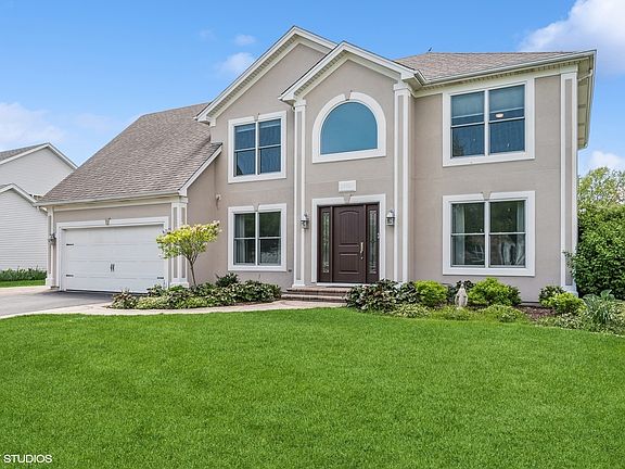 2nd image of 25001 Chelsea Ln