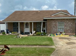 2616 Mesa Dr, Marrero, LA 70072
