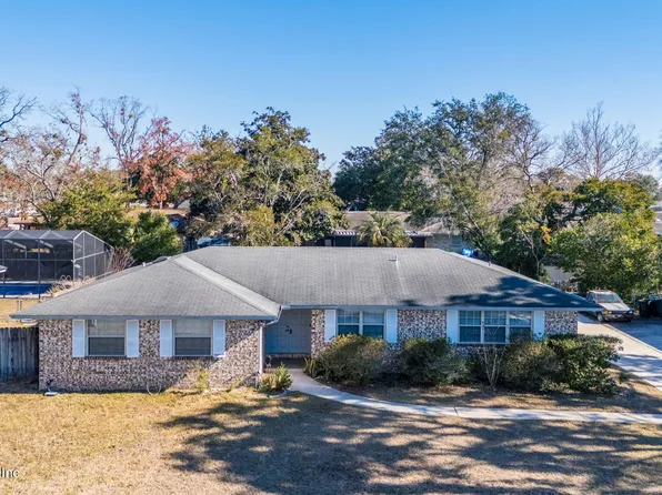 379 BLAIRMORE Boulevard W, Orange Park, FL 32073