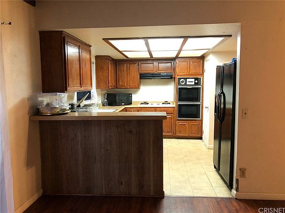 3rd image of 8308 Wilbur Ave