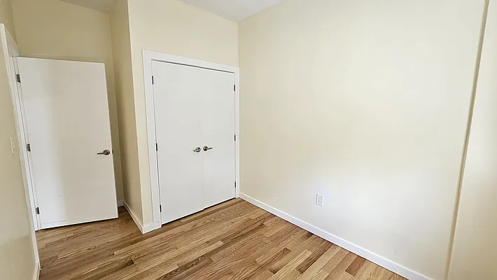 Rented by David Francis New York LLC | media 37