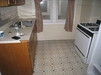 Rented by Alexiou Realty