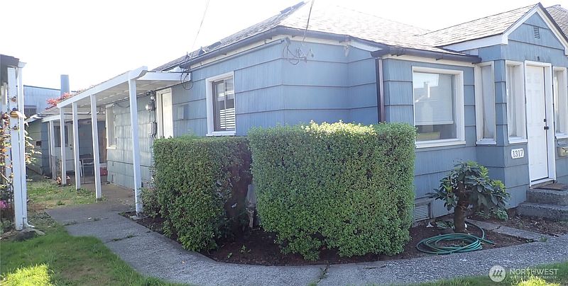 2nd image of 1317 W Market Street