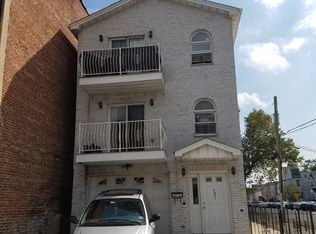 482 Ocean Ave, Jersey City, NJ 07305