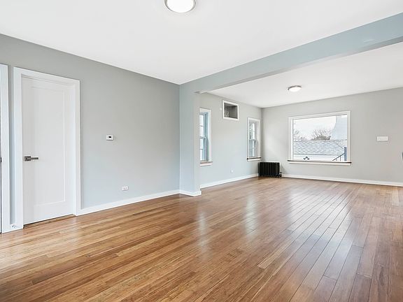 5th image of 211 Lockwood Ave