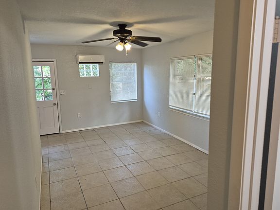 4th image of 8000 52nd St N