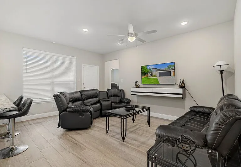 1530 Padgitt Ave — Photo 11