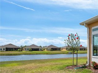 721 Chipper Dr, Sun City Center, FL 33573