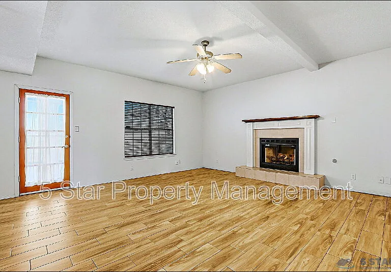 3140 Tierra Agave Dr — Photo 11