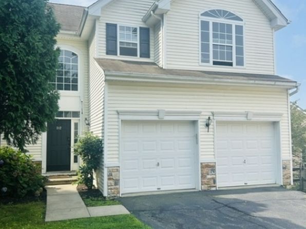 312 Winding Hill Dr