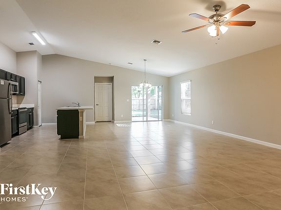 3rd image of 2909 SW Bright St
