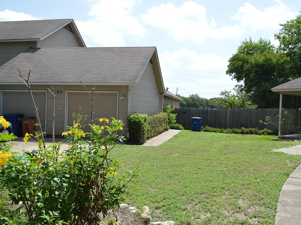 1st image of 2802 Jadewood Ct APT A