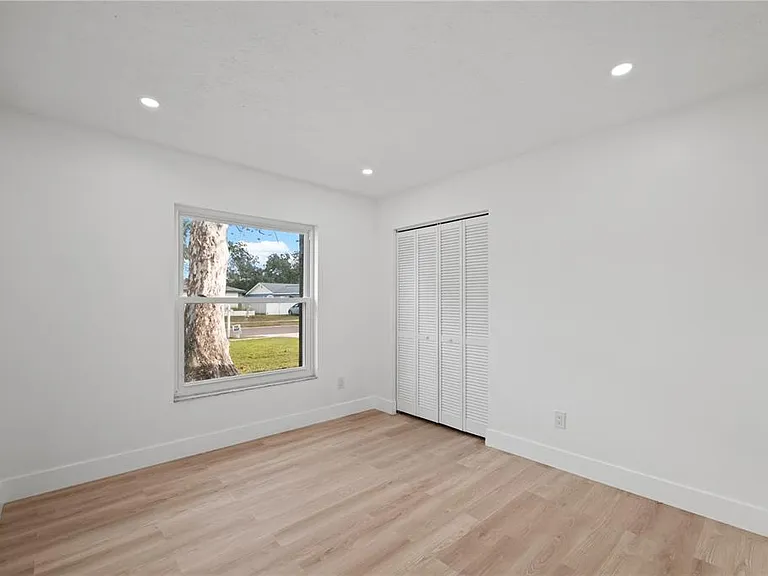 3206 Las Brisas Dr — Photo 22