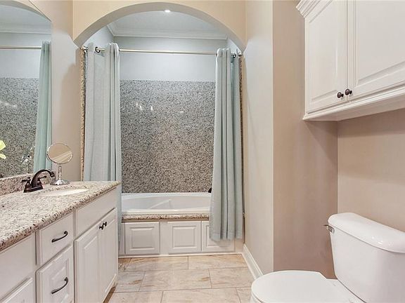 5th image of 1550 Lacadie Dr Unit 2