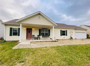 4563 Carter Crossing Blvd, Columbus, IN 47201