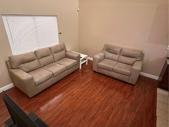 2nd image of 5185 Gray Ln #L
