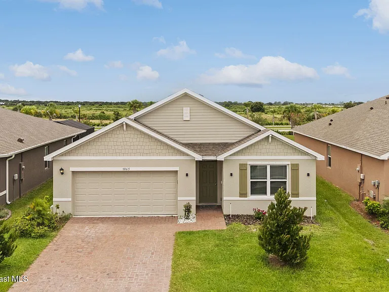 1065 Dugan Cir SE — Photo 24