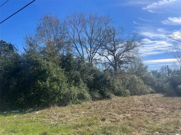 863 Highway 159 W, Bellville, TX 77418