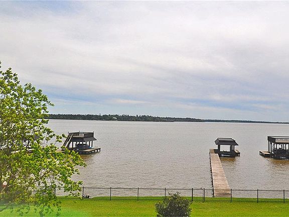 3rd image of 13726 Elm Shores Dr