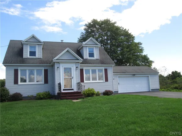 8050 Clark Mills Rd, Whitesboro, NY 13492