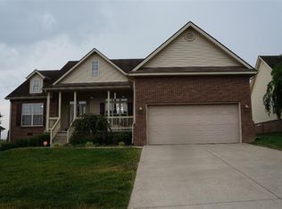 243 Hibiscus Ln, Winchester, KY 40391