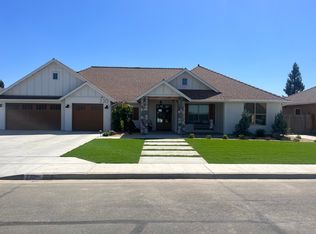 230 Old Line Ave, Exeter, CA 93221