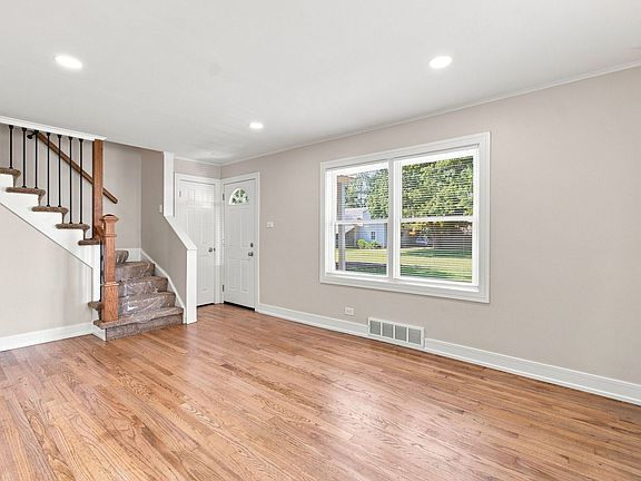 5th image of 14441 Knox Ave