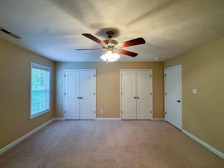 14 Buckman Dr — Photo 24