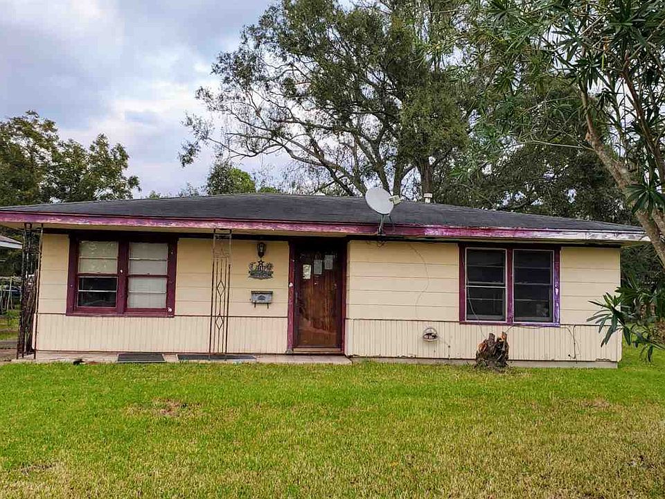 1st image of 2240 Avenue A