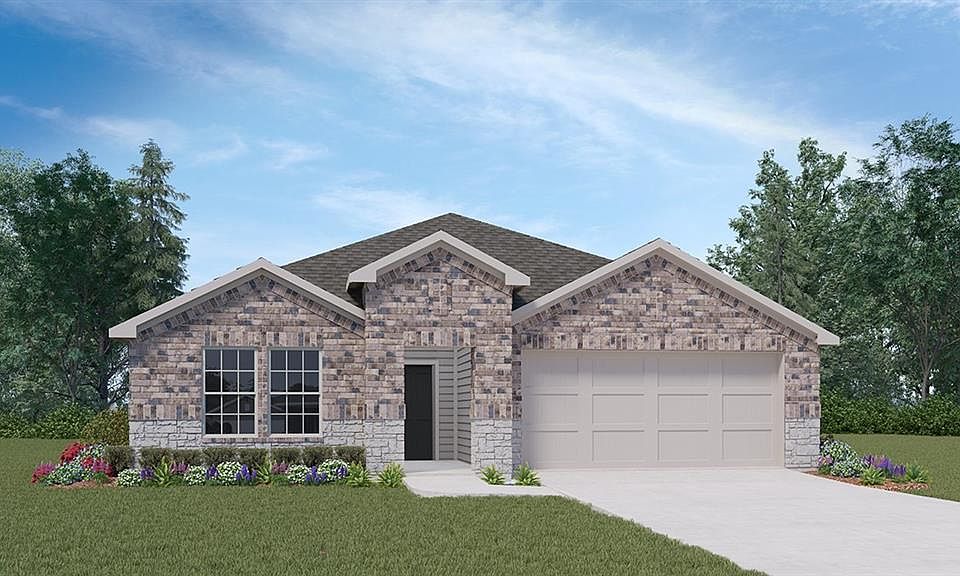 1st image of 204 Blanco Dr