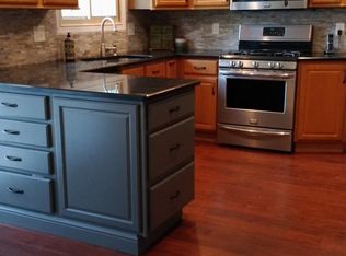 1711 Cook Dr, Normal, IL 61761