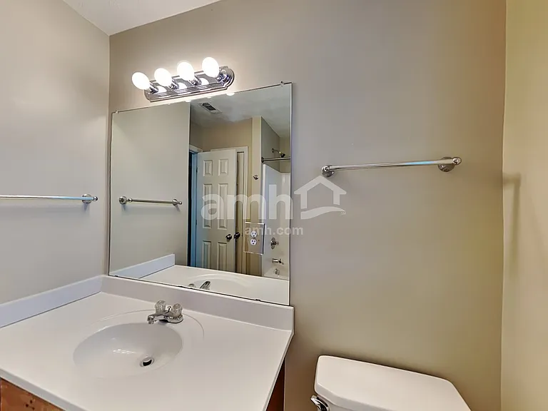 141 Bridgemill Dr — Photo 16
