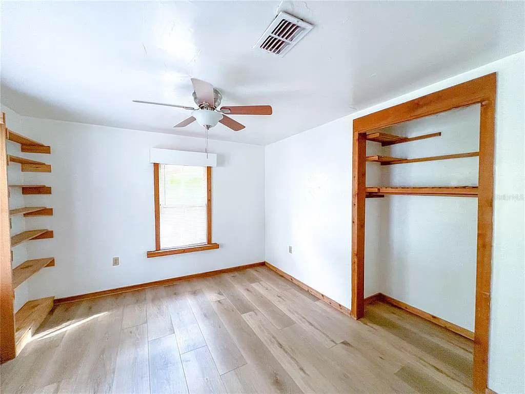 3 bed, 1.0 bath, 1032 sqft, $1,525 — Photo 4
