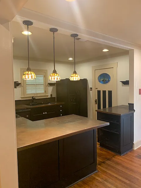 2 bed, 1016 sqft, $2,100 — Photo 2