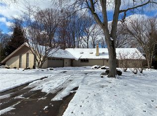 23864 Wonneta Pkwy, Westlake, OH 44145