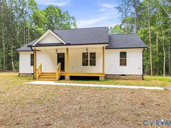 42 Clinton Farm Ct, Cumberland, VA 23040