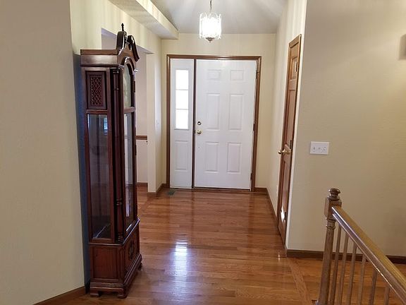 3rd image of 230 Hodgens Mill Ln