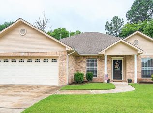 7816 Masters Dr, Shreveport, LA 71129