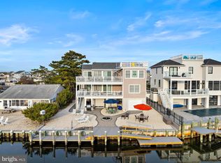 10 Arnold Blvd, Long Beach, NJ 08008