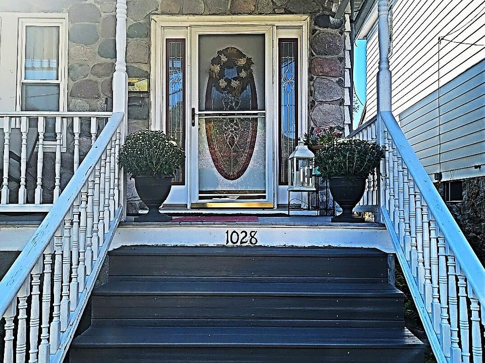 1028 Alder St, Scranton, PA 18505 Zillow