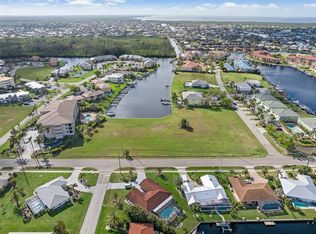 1359 Aqui Esta Dr #25, Punta Gorda, FL 33950