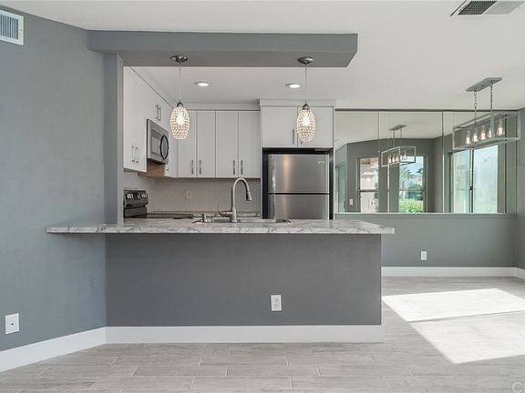 3rd image of 78403 Terra Cotta Ct