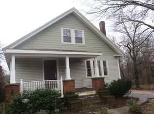 30 Grove St, Randolph, MA 02368