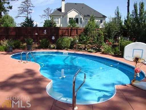 2nd image of 296 Carriage Oaks Dr