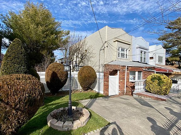 2nd image of 8615 Avenue