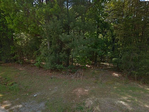 4th image of Heritage Farm Rd