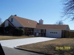 805 W Waco Pl S, Broken Arrow, OK 74011