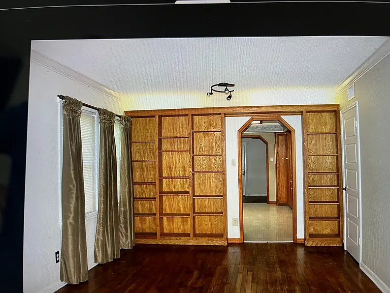 entrance to kitchen from living room