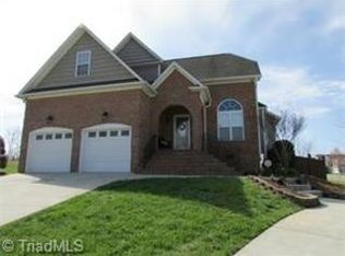 1696 Castle Peak Dr, Rural Hall, NC 27045